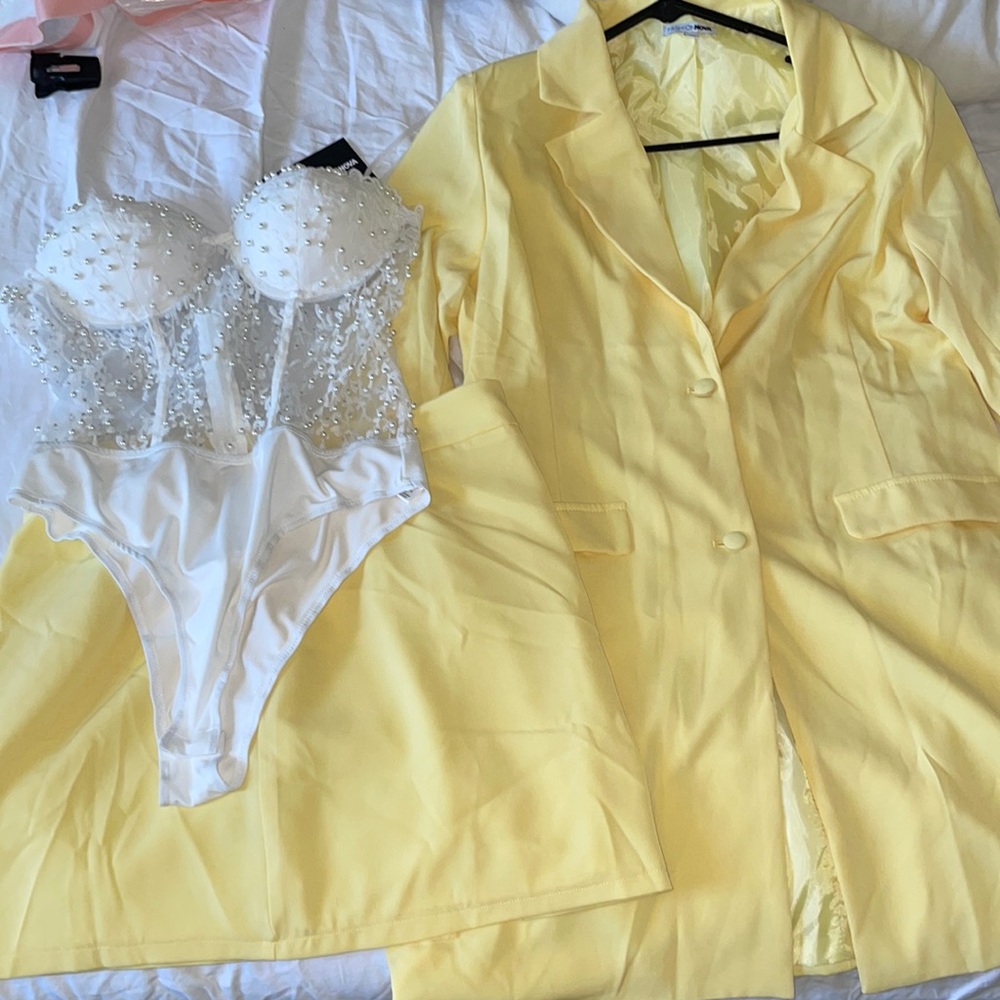 Fashion nova yellow blazer set 3 pieces all brand new